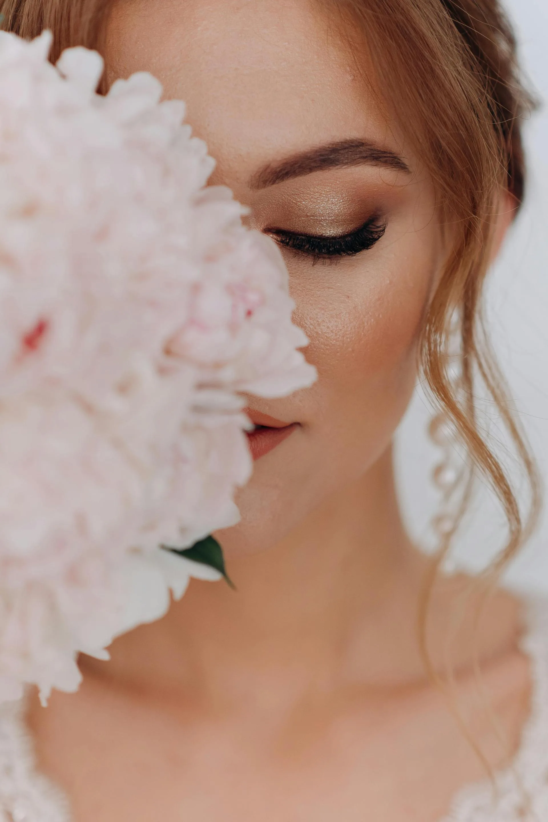 The Pre-Wedding Skincare Routine Your Makeup Artist Wants You to Follow